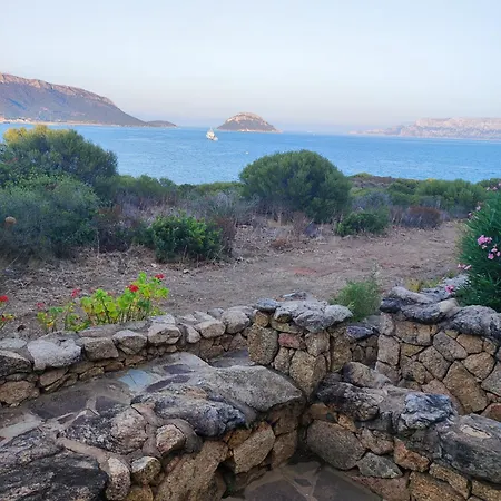 Cala Delfino